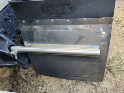 Peterbilt 579 Quarter Fender
