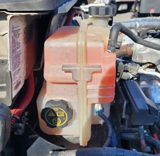 Chevrolet Silverado 5500HD Radiator Overflow Bottle / Surge Tank
