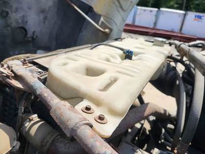 Ford F-650 Radiator Overflow Bottle / Surge Tank