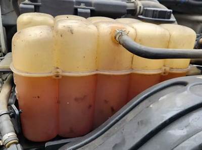 Ford F-750 Radiator Overflow Bottle / Surge Tank