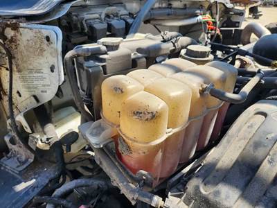 Ford F-750 Radiator Overflow Bottle / Surge Tank