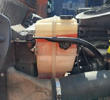 Freightliner Cascadia 113 Radiator Overflow Bottle / Surge Tank