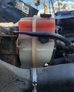 Freightliner Cascadia 113 Radiator Overflow Bottle / Surge Tank