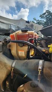 Freightliner Cascadia 113 Radiator Overflow Bottle / Surge Tank