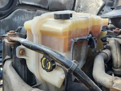 Freightliner Cascadia 113 Radiator Overflow Bottle / Surge Tank