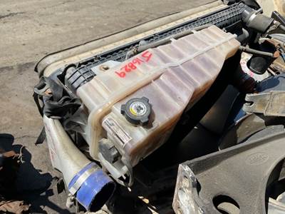 Freightliner Cascadia 125 Radiator Overflow Bottle / Surge Tank