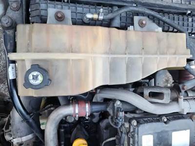 Freightliner Cascadia 125 Radiator Overflow Bottle / Surge Tank