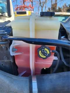 Freightliner Cascadia 125 Radiator Overflow Bottle / Surge Tank