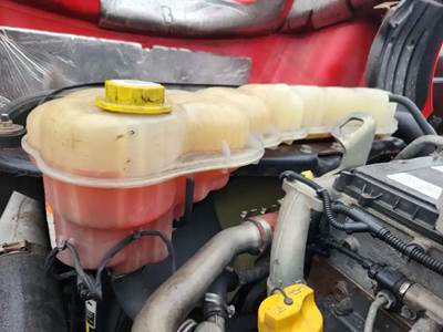 Freightliner Cascadia 126 Radiator Overflow Bottle / Surge Tank