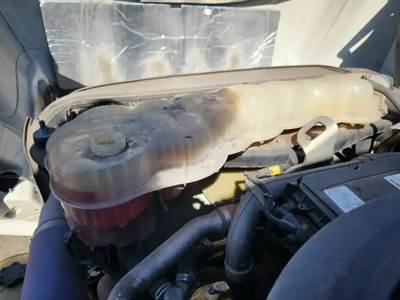 Freightliner Cascadia 126 Radiator Overflow Bottle / Surge Tank