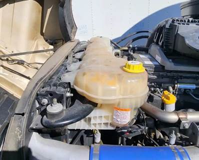 Freightliner Cascadia 126 Radiator Overflow Bottle / Surge Tank