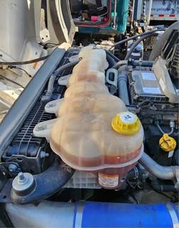 Freightliner Cascadia 126 Radiator Overflow Bottle / Surge Tank