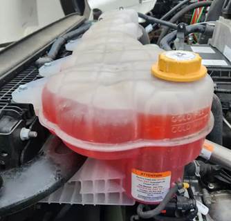 Freightliner Cascadia 126 Radiator Overflow Bottle / Surge Tank