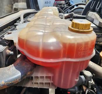 Freightliner Cascadia 126 Radiator Overflow Bottle / Surge Tank