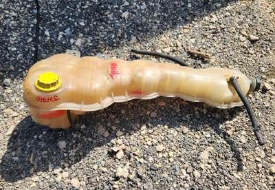 Freightliner Cascadia 126 Radiator Overflow Bottle / Surge Tank