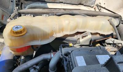 Freightliner Cascadia 126 Radiator Overflow Bottle / Surge Tank