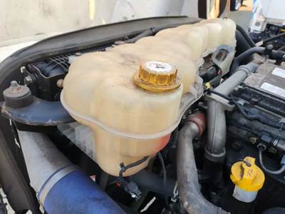 Freightliner Cascadia 126 Radiator Overflow Bottle / Surge Tank