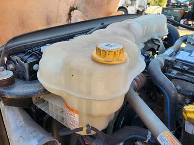 Freightliner Cascadia 126 Radiator Overflow Bottle / Surge Tank