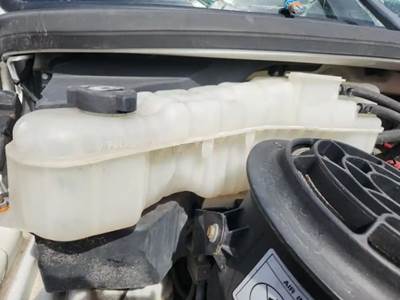 Freightliner M2 106 Radiator Overflow Bottle / Surge Tank