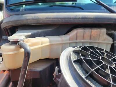 Freightliner M2 106 Radiator Overflow Bottle / Surge Tank