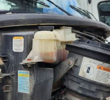 Freightliner M2 106 Radiator Overflow Bottle / Surge Tank