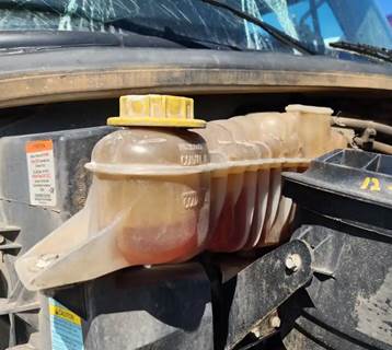 Freightliner M2 106 Radiator Overflow Bottle / Surge Tank