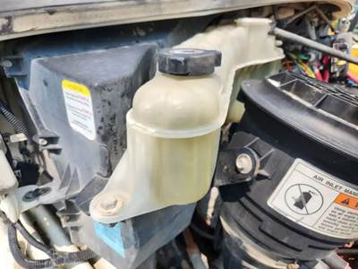 Freightliner M2 106 Radiator Overflow Bottle / Surge Tank