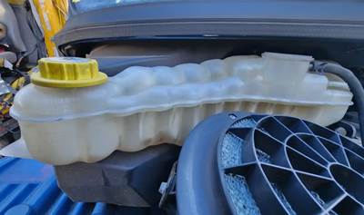 Freightliner M2 106 Radiator Overflow Bottle / Surge Tank