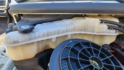 Freightliner M2 106 Radiator Overflow Bottle / Surge Tank