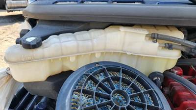 Freightliner M2 106 Radiator Overflow Bottle / Surge Tank