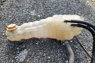 Freightliner M2 106 Radiator Overflow Bottle / Surge Tank