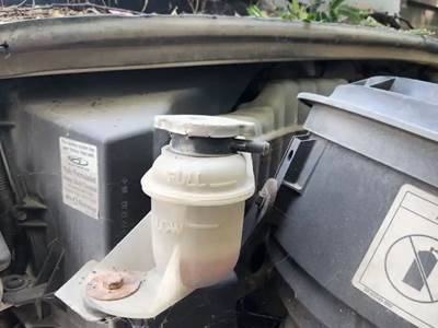 Freightliner M2 112 Radiator Overflow Bottle / Surge Tank for a 2005 Freightliner M2 112 Medium Duty