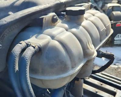 Freightliner ST120 Radiator Overflow Bottle / Surge Tank