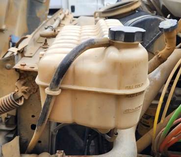 GMC C8500 Radiator Overflow Bottle / Surge Tank