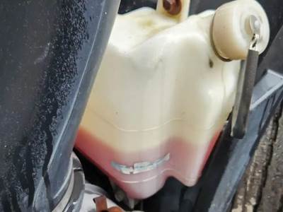 GMC W4500 Radiator Overflow Bottle / Surge Tank