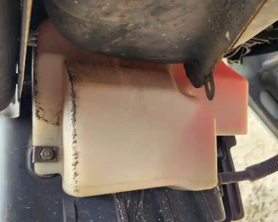 Hino 155 Radiator Overflow Bottle / Surge Tank