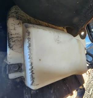 Hino 195 Radiator Overflow Bottle / Surge Tank