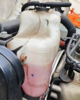 Hino 338 Radiator Overflow Bottle / Surge Tank