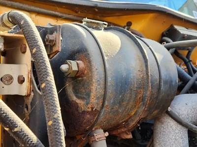 International 2574 Radiator Overflow Bottle / Surge Tank