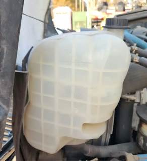 International 4300 Radiator Overflow Bottle / Surge Tank