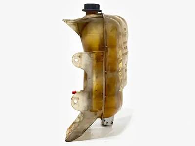 International 4400 Radiator Overflow Bottle / Surge Tank