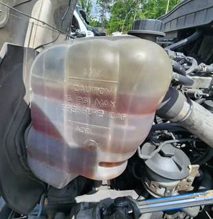 International 4400 Radiator Overflow Bottle / Surge Tank