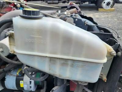 International 4900 Radiator Overflow Bottle / Surge Tank