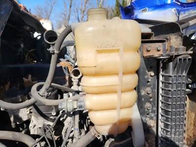 International 8600 Radiator Overflow Bottle / Surge Tank