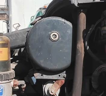 International 9200i Radiator Overflow Bottle / Surge Tank