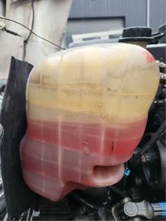 International DuraStar 4300 Radiator Overflow Bottle / Surge Tank