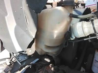 International DuraStar 4300 Radiator Overflow Bottle / Surge Tank