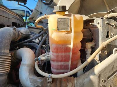 International HV507 Radiator Overflow Bottle / Surge Tank