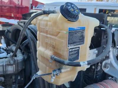 International HV613 Radiator Overflow Bottle / Surge Tank