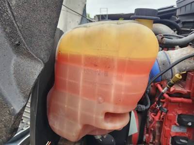 International MV607 Radiator Overflow Bottle / Surge Tank